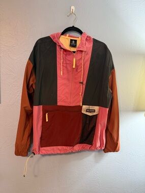 Columbia Colorblock Hooded pullover